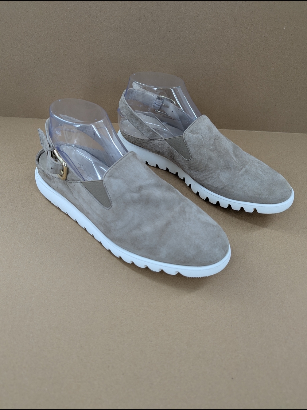 Amalfi by Rangoni Taupe Suede Slingback Sneaker Italian Comfort Women's 9M Chic